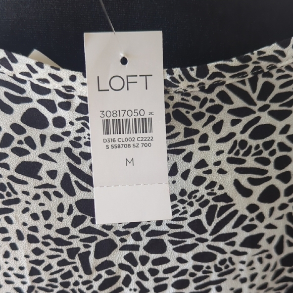 LOFT Monochrome Long Sleeve Dress - Picture 7 of 8